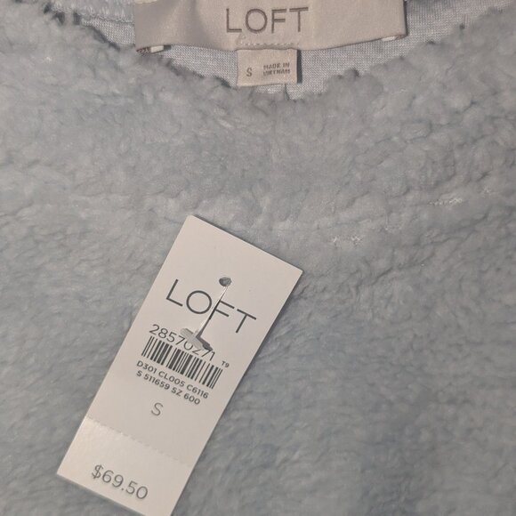 Loft Faux Sherpa Fleece Sweatshirt in Icy Gray Size Small - Picture 7 of 8